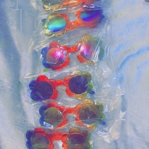 Kid sunglasses